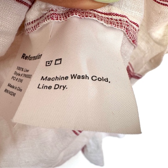 Reformation Relaxed Linen White and Red Striped Button Down Shirt Sz L - Picture 12 of 16